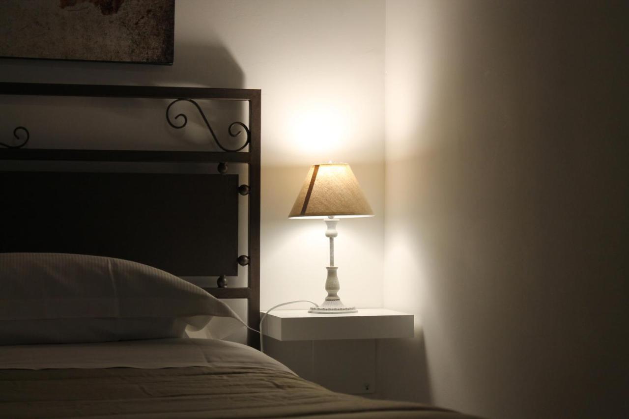 Domus Giuliae Hotel Trecastagni Bagian luar foto