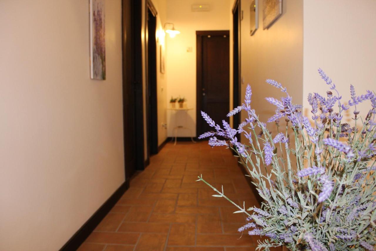 Domus Giuliae Hotel Trecastagni Bagian luar foto