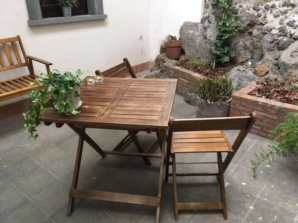 Domus Giuliae Hotel Trecastagni Bagian luar foto