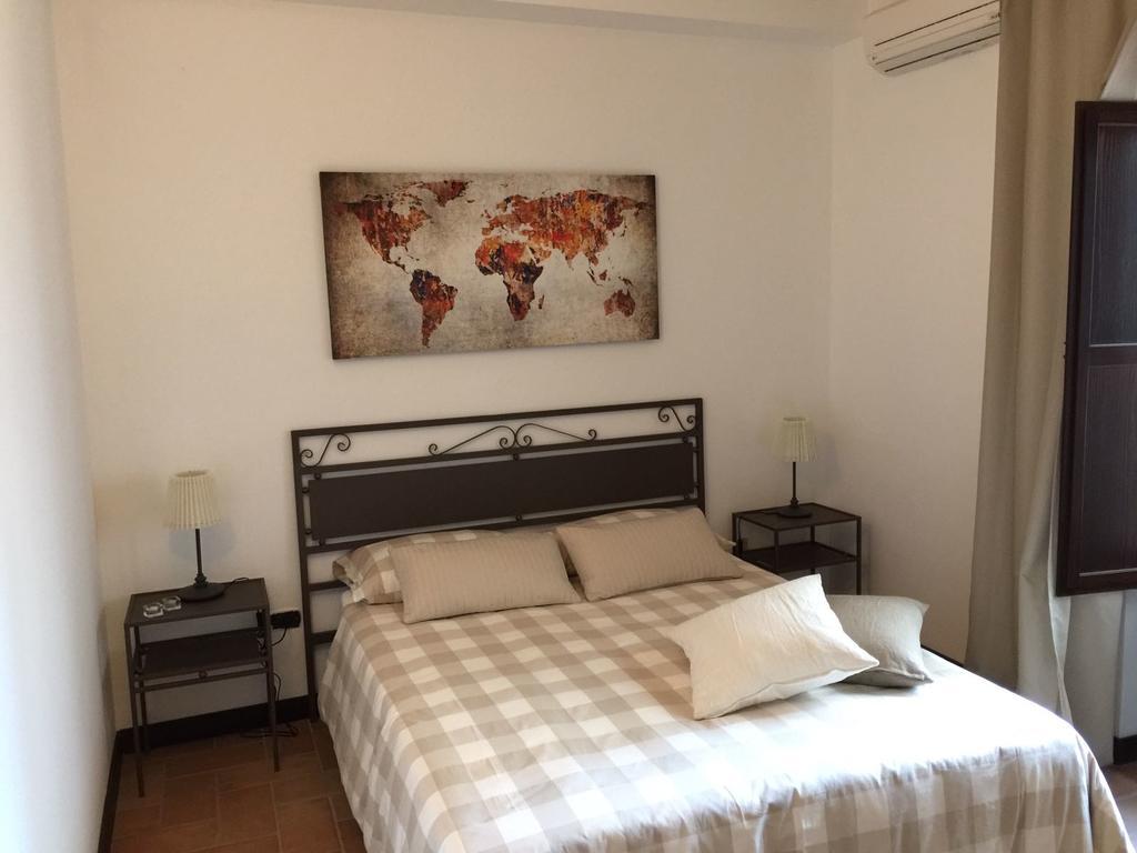 Domus Giuliae Hotel Trecastagni Bagian luar foto